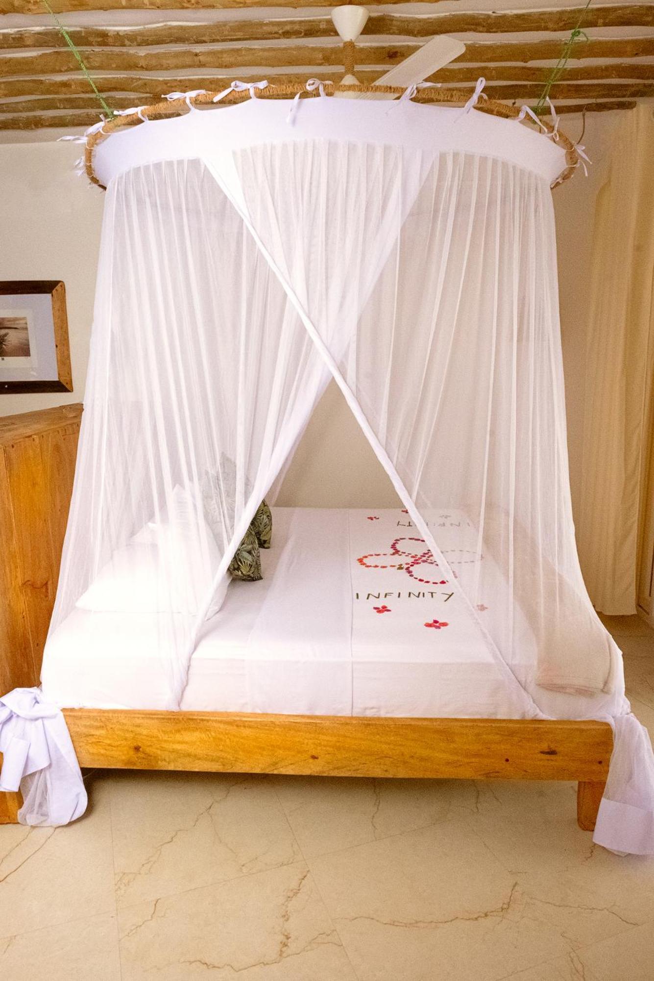 Infinity Beach Boutique Hotel & Spa Matemwe  Exterior foto
